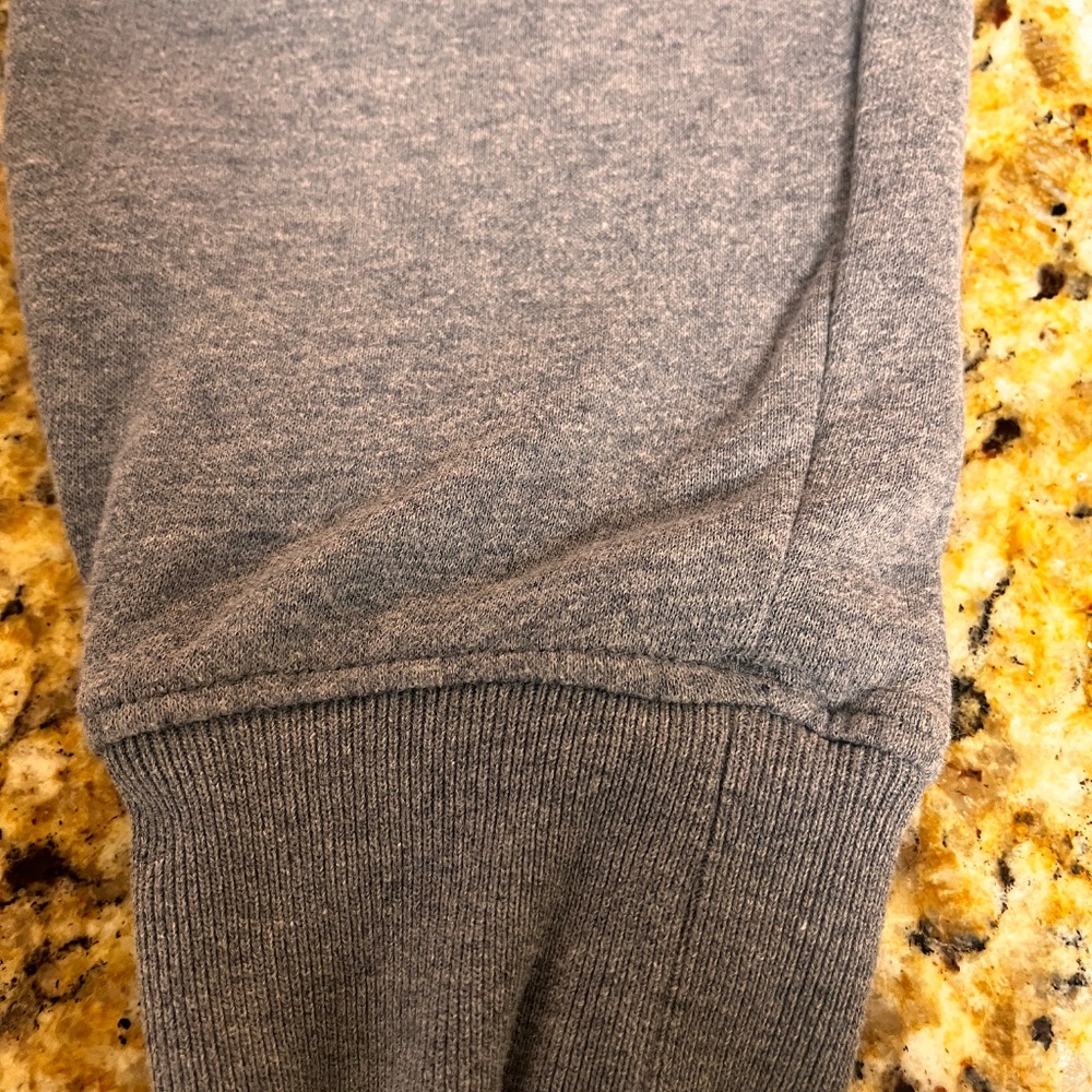 Under Armour Joggers.  Size XS.  Gray - Picture 4 of 4